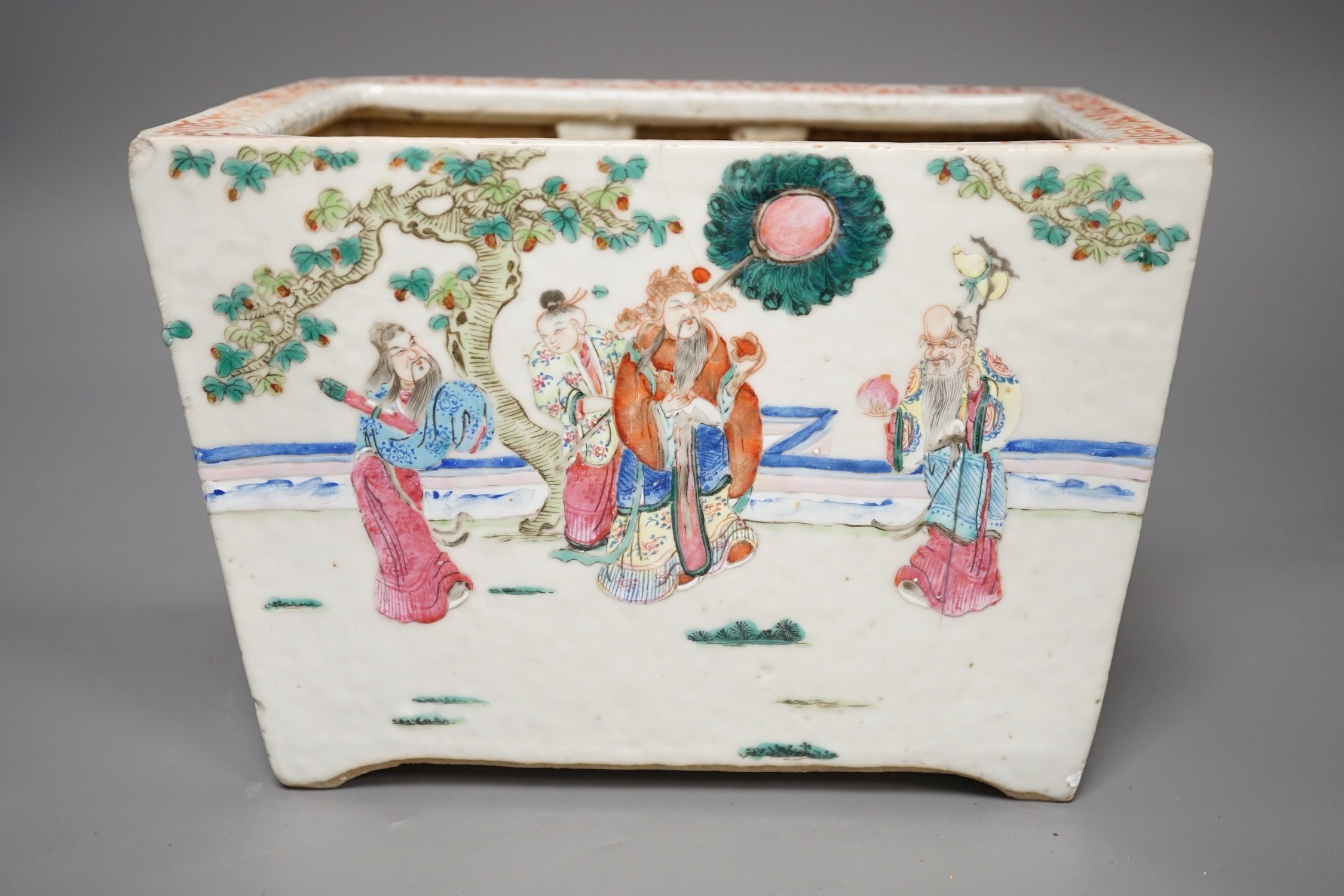 A 19th century Chinese famille rose 'eight immortals' jardiniere, 23cm wide